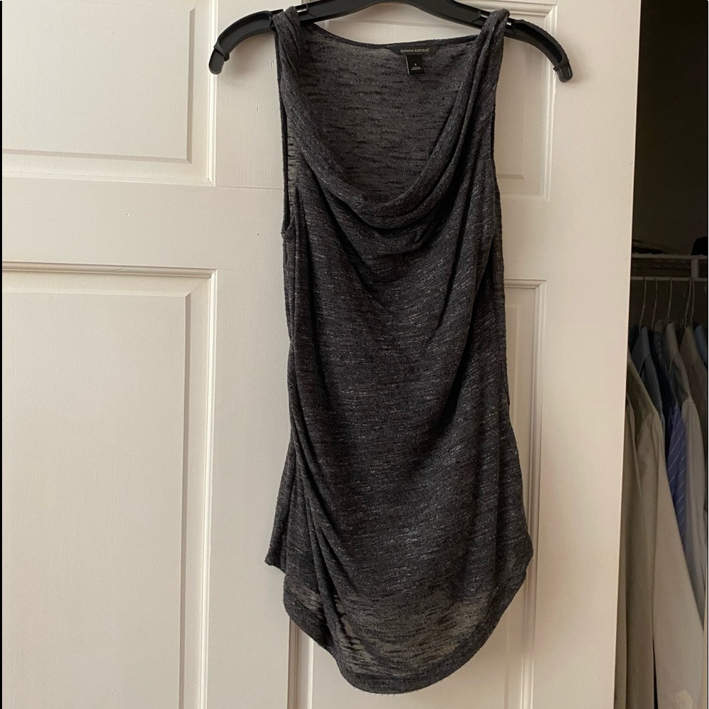 Scoop Neck Banana Republic Gray Cami Small